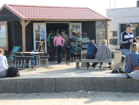 Snackbar Zoomers geplaatst te Castricum aan Zee